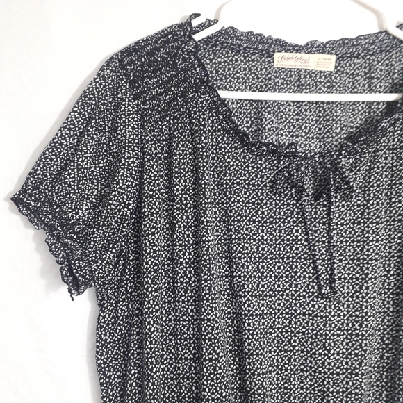 Faded Glory | lightweight Printed flowy top - Picture 6 of 12